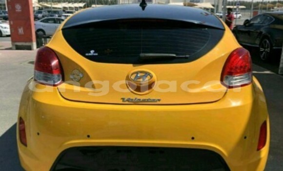 Buy Used Hyundai Veloster Other Car in Luanda in Luanda Province Buy Used Hyundai Veloster Other Car in Luanda in Luanda Province