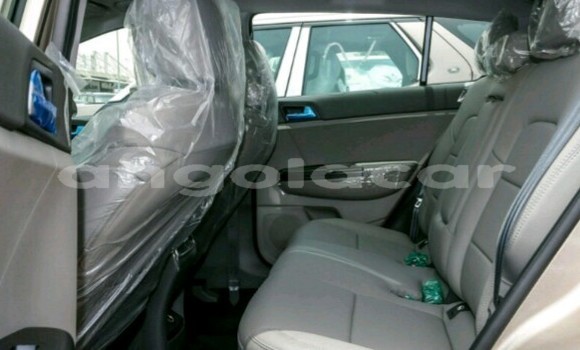 Buy New Kia Sportage Other Car in Luanda in Luanda Province Buy New Kia Sportage Other Car in Luanda in Luanda Province