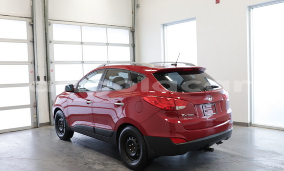 Comprar Usado Hyundai Tucson Vermelho Carro em Luanda em Luanda Province Comprar Usado Hyundai Tucson Vermelho Carro em Luanda em Luanda Province