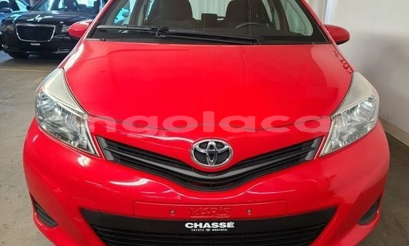 Acheter Occasion Voiture Toyota Yaris Rouge à Luanda, Province de Luanda