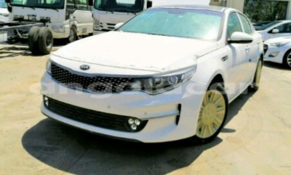Acheter Neuf Voiture Kia Optima Blanc à Luanda, Province de Luanda Acheter Neuf Voiture Kia Optima Blanc à Luanda, Province de Luanda