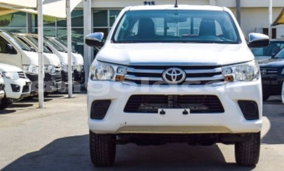 Acheter Neuf Voiture Toyota Hilux Blanc à Benguela, Benguela