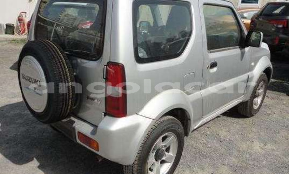 Comprar Usado Suzuki Jimny Prata Carro em Luena em Moxico Comprar Usado Suzuki Jimny Prata Carro em Luena em Moxico