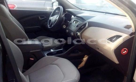 Buy Used Hyundai Tucson Black Car in Luanda in Luanda Province Buy Used Hyundai Tucson Black Car in Luanda in Luanda Province