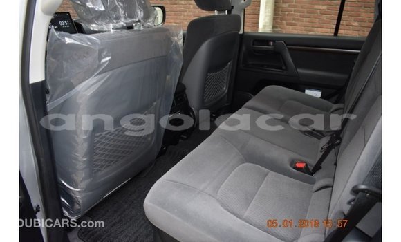 Comprar Importar Toyota Land Cruiser Outro Carro em Import - Dubai em Bengo Province Comprar Importar Toyota Land Cruiser Outro Carro em Import - Dubai em Bengo Province