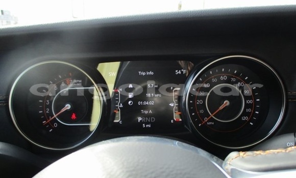 Buy Used Jeep Wrangler White Car in Luanda in Luanda Province Buy Used Jeep Wrangler White Car in Luanda in Luanda Province