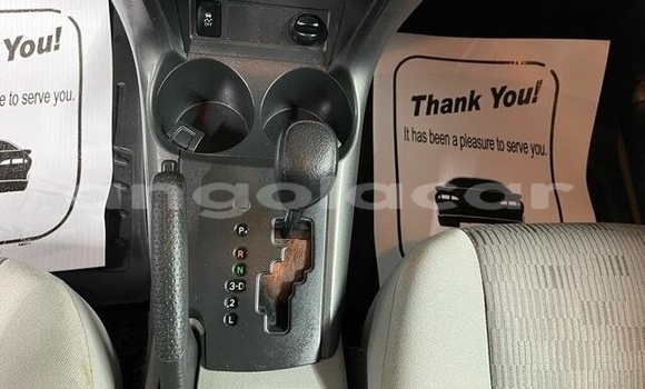 Comprar Usado Toyota RAV4 Vermelho Carro em Luanda em Luanda Province Comprar Usado Toyota RAV4 Vermelho Carro em Luanda em Luanda Province