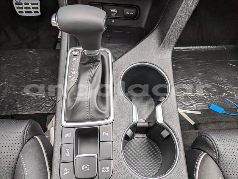 Big with watermark kia sportage luanda province luanda 10904