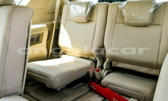 Buy New Toyota Prado White Car in Luanda in Luanda Province Buy New Toyota Prado White Car in Luanda in Luanda Province