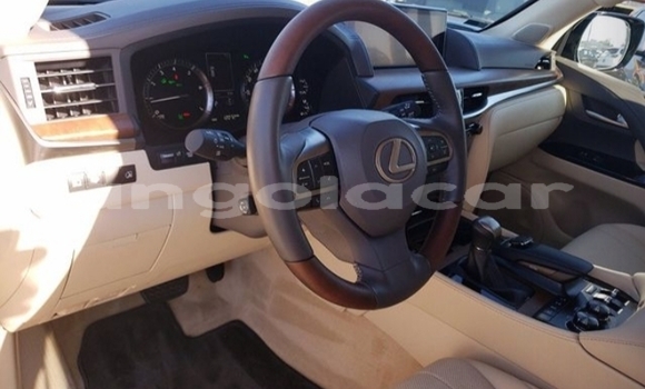 Acheter Occasion Voiture Lexus LX 570 Noir à Luanda, Province de Luanda Acheter Occasion Voiture Lexus LX 570 Noir à Luanda, Province de Luanda