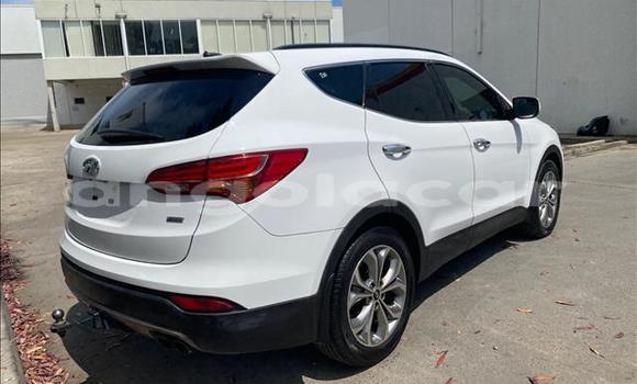 Acheter Occasion Voiture Hyundai Santa Fe Blanc à Luanda, Province de Luanda Acheter Occasion Voiture Hyundai Santa Fe Blanc à Luanda, Province de Luanda