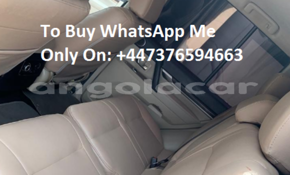 Buy Used Mitsubishi Pajero Silver Car in Luanda in Luanda Province Buy Used Mitsubishi Pajero Silver Car in Luanda in Luanda Province