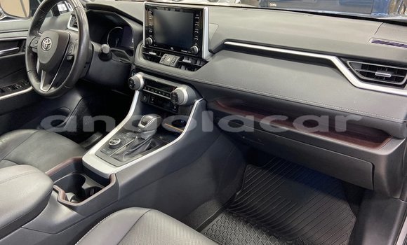 Comprar Usado Toyota RAV4 Outro Carro em Luanda em Luanda Province Comprar Usado Toyota RAV4 Outro Carro em Luanda em Luanda Province