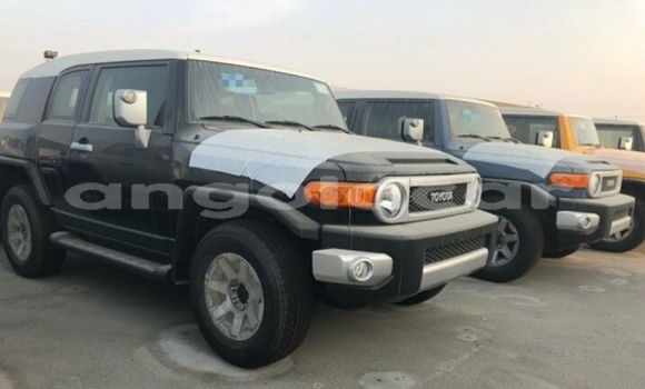 Buy Used Toyota FJ Cruiser Black Car in Soyo in Zaire Buy Used Toyota FJ Cruiser Black Car in Soyo in Zaire