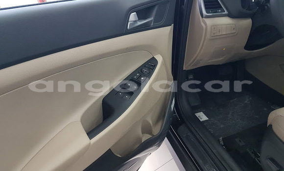 Buy Used Hyundai Tucson Black Car in Luanda in Luanda Province Buy Used Hyundai Tucson Black Car in Luanda in Luanda Province