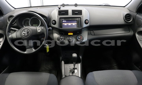 Buy Used Toyota RAV4 Black Car in Luanda in Luanda Province Buy Used Toyota RAV4 Black Car in Luanda in Luanda Province