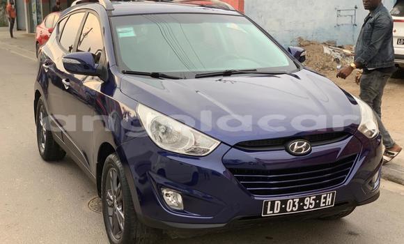 Buy Used Hyundai Tucson Blue Car in Luanda in Luanda Province