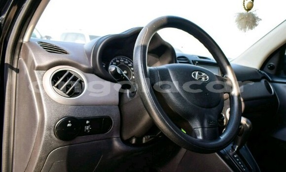 Comprar Usado Hyundai i10 Preto Carro em Luanda em Luanda Province Comprar Usado Hyundai i10 Preto Carro em Luanda em Luanda Province