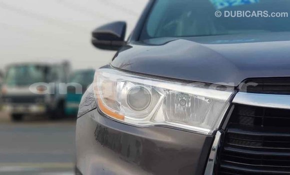Comprar Importar Toyota Highlander Outro Carro em Import - Dubai em Bengo Province Comprar Importar Toyota Highlander Outro Carro em Import - Dubai em Bengo Province
