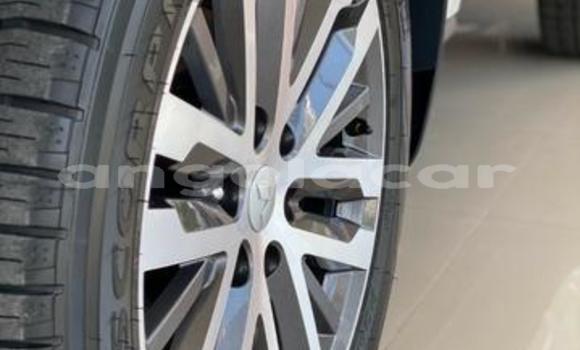 Buy Used Mitsubishi Pajero White Car in Luanda in Luanda Province Buy Used Mitsubishi Pajero White Car in Luanda in Luanda Province