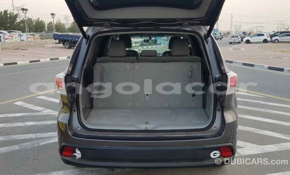 Comprar Importar Toyota Highlander Outro Carro em Import - Dubai em Bengo Province Comprar Importar Toyota Highlander Outro Carro em Import - Dubai em Bengo Province