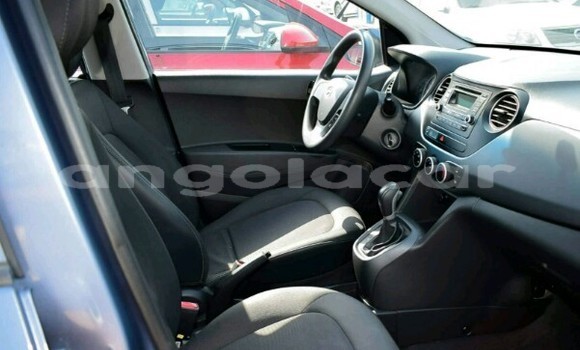 Buy Used Hyundai i10 Blue Car in Luanda in Luanda Province Buy Used Hyundai i10 Blue Car in Luanda in Luanda Province