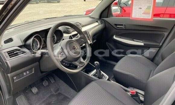 Acheter Occasion Voiture Suzuki Swift Noir à Luanda, Province de Luanda Acheter Occasion Voiture Suzuki Swift Noir à Luanda, Province de Luanda