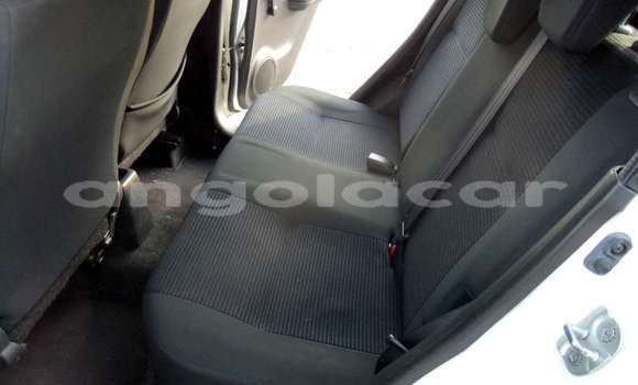 Acheter Occasion Voiture Suzuki Swift Blanc à Luanda, Province de Luanda Acheter Occasion Voiture Suzuki Swift Blanc à Luanda, Province de Luanda