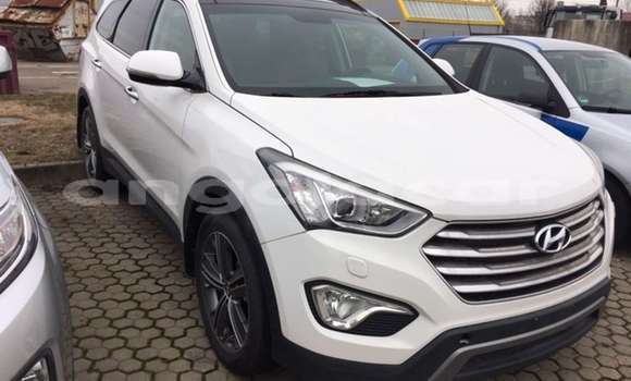 Acheter Occasion Voiture Hyundai Santa Fe Blanc à Luanda, Province de Luanda Acheter Occasion Voiture Hyundai Santa Fe Blanc à Luanda, Province de Luanda
