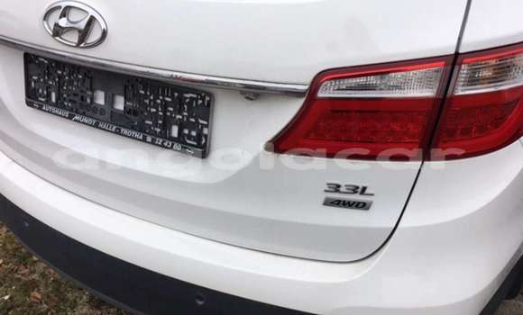 Acheter Occasion Voiture Hyundai Santa Fe Blanc à Luanda, Province de Luanda Acheter Occasion Voiture Hyundai Santa Fe Blanc à Luanda, Province de Luanda