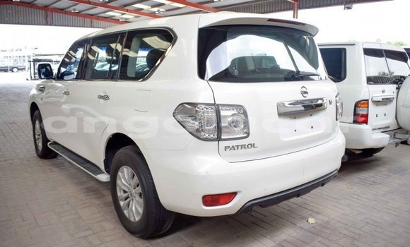 Comprar Importar Nissan Patrol Branco Carro em Import - Dubai em Bengo Province Comprar Importar Nissan Patrol Branco Carro em Import - Dubai em Bengo Province