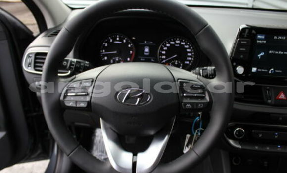 Buy Used Hyundai i30 Black Car in Luanda in Luanda Province Buy Used Hyundai i30 Black Car in Luanda in Luanda Province