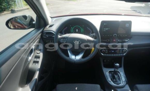 Comprar Usado Hyundai i10 Vermelho Carro em Luanda em Luanda Province Comprar Usado Hyundai i10 Vermelho Carro em Luanda em Luanda Province