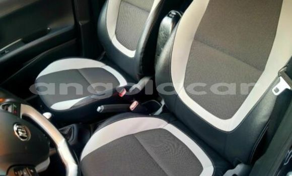 Acheter Occasion Voiture Kia Picanto Noir à Luanda, Province de Luanda Acheter Occasion Voiture Kia Picanto Noir à Luanda, Province de Luanda