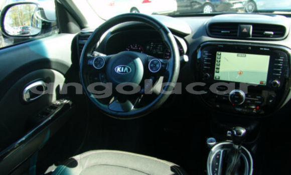 Acheter Occasion Voiture Kia Soul Blanc à Luanda, Province de Luanda Acheter Occasion Voiture Kia Soul Blanc à Luanda, Province de Luanda