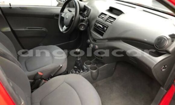 Acheter Occasion Voiture Chevrolet spark Rouge à Luanda, Province de Luanda Acheter Occasion Voiture Chevrolet spark Rouge à Luanda, Province de Luanda
