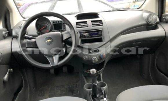 Acheter Occasion Voiture Chevrolet spark Rouge à Luanda, Province de Luanda Acheter Occasion Voiture Chevrolet spark Rouge à Luanda, Province de Luanda