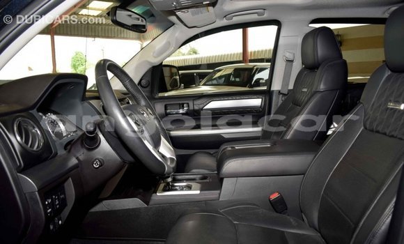 Comprar Importar Toyota Tundra Preto Carro em Import - Dubai em Bengo Province Comprar Importar Toyota Tundra Preto Carro em Import - Dubai em Bengo Province