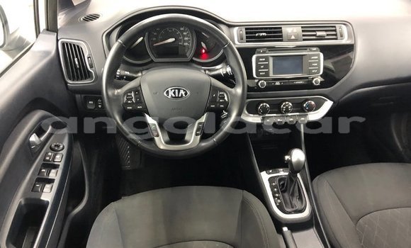 Buy Used Kia rio White Car in Luanda in Luanda Province Buy Used Kia rio White Car in Luanda in Luanda Province