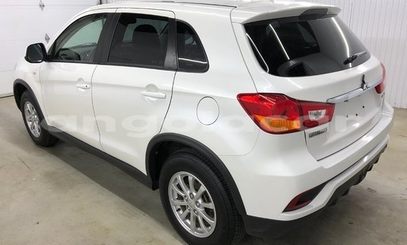 Buy Used Mitsubishi RVR White Car in Luanda in Luanda Province Buy Used Mitsubishi RVR White Car in Luanda in Luanda Province