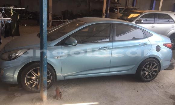 Buy Used Hyundai Accent Blue Car in Luanda in Luanda Province