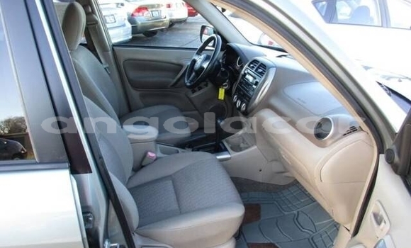 Acheter Occasion Voiture Toyota RAV4 Autre à Luanda, Province de Luanda Acheter Occasion Voiture Toyota RAV4 Autre à Luanda, Province de Luanda