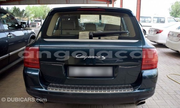 Comprar Importar Porsche Cayenne Verde Carro em Import - Dubai em Bengo Province Comprar Importar Porsche Cayenne Verde Carro em Import - Dubai em Bengo Province