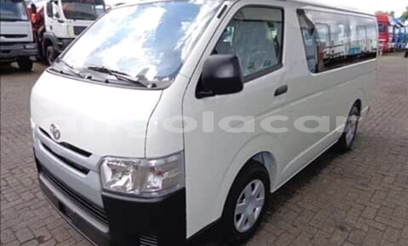 Acheter Occasion Voiture Toyota Hiace Blanc à Luanda, Province de Luanda Acheter Occasion Voiture Toyota Hiace Blanc à Luanda, Province de Luanda