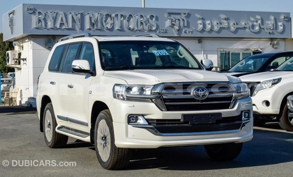 Buy Import Toyota Land Cruiser White Car in Import - Dubai in Bengo Province Buy Import Toyota Land Cruiser White Car in Import - Dubai in Bengo Province
