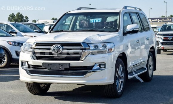 Buy Import Toyota Land Cruiser White Car in Import - Dubai in Bengo Province Buy Import Toyota Land Cruiser White Car in Import - Dubai in Bengo Province
