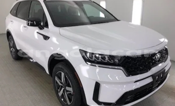 Buy Used Kia Sorento White Car in Luanda in Luanda Province Buy Used Kia Sorento White Car in Luanda in Luanda Province