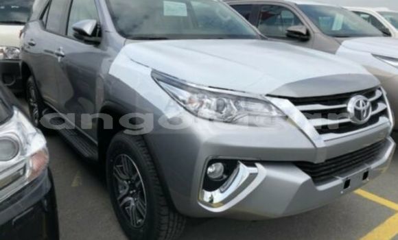 Acheter Occasion Voiture Toyota Fortuner Autre à Luanda, Province de Luanda Acheter Occasion Voiture Toyota Fortuner Autre à Luanda, Province de Luanda
