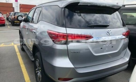 Comprar Usado Toyota Fortuner Outro Carro em Luanda em Luanda Province Comprar Usado Toyota Fortuner Outro Carro em Luanda em Luanda Province