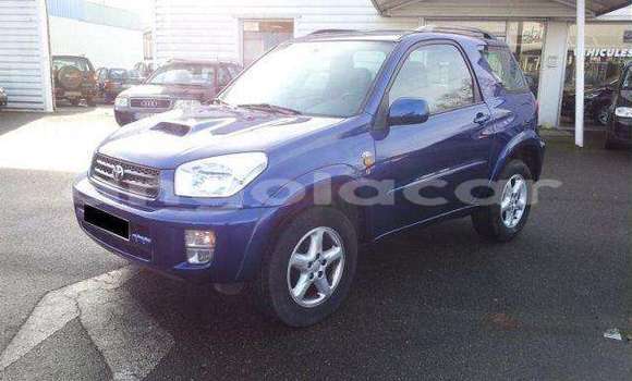 Acheter Occasion Voiture Toyota RAV4 Bleu à Luanda, Province de Luanda